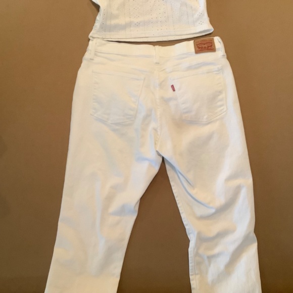 Classic Straight Levi’s jeans - Picture 7 of 13